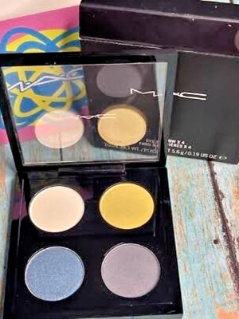 MAC Eye Shadow x 4 Colour Added Palette